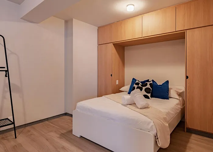 Modern Chic Loft In Historic Center Casaxula